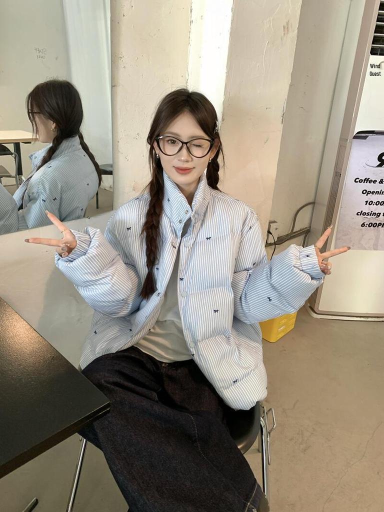 Women’s Winter Bow-Striped Jacket: Thick, Warm, Versatile Coat with Japanese & Korean Vibes.