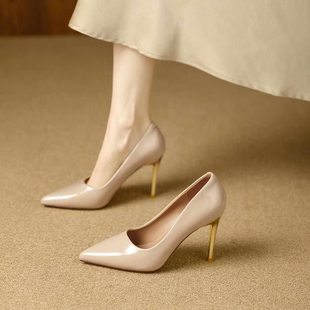 Thin heels high heels 2026 spring French patent leather glossy temperament pointed wedding shoes foot cover shallow mouth single shoes