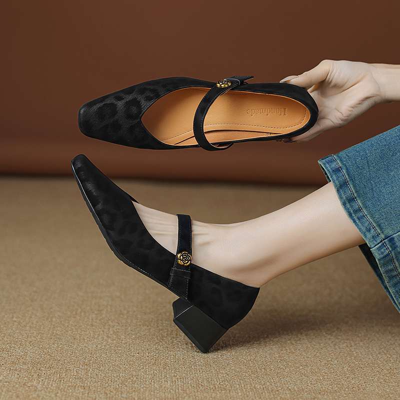 Krazing Pot Sheep Skin Summer Spring Autumn Med Heels Buckle Straps Women Leopard Patterns Square Toe Shallow Pumps