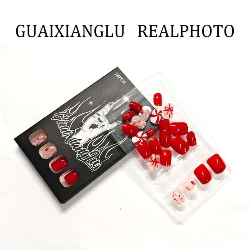 24 Stück Falschnägel mit Weihnachtsmotiven, mit Zuckerstangen- und Schneeflockendesigns, einfache Anwendung, ABS-Falschnägel für Frauen, Party