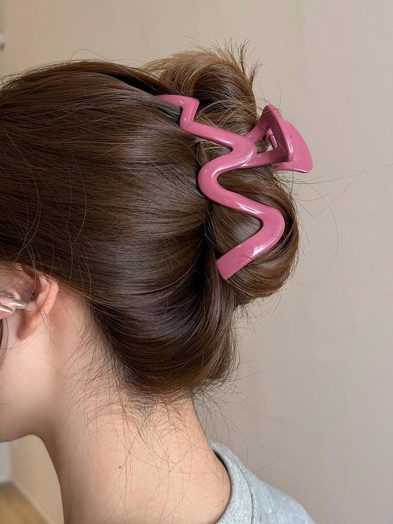 Premium Coffee-Colored Frosted Hairpin - Large All-Match Shark Clip for Elegant Hairstyles