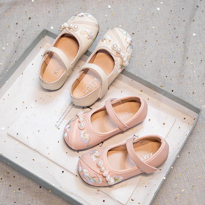 Girls Hanfu Shoes 2025 Spring New Princess Single Shoes Ancient Style Embroidered Comfortable Shoes Girls Small Leather Boots