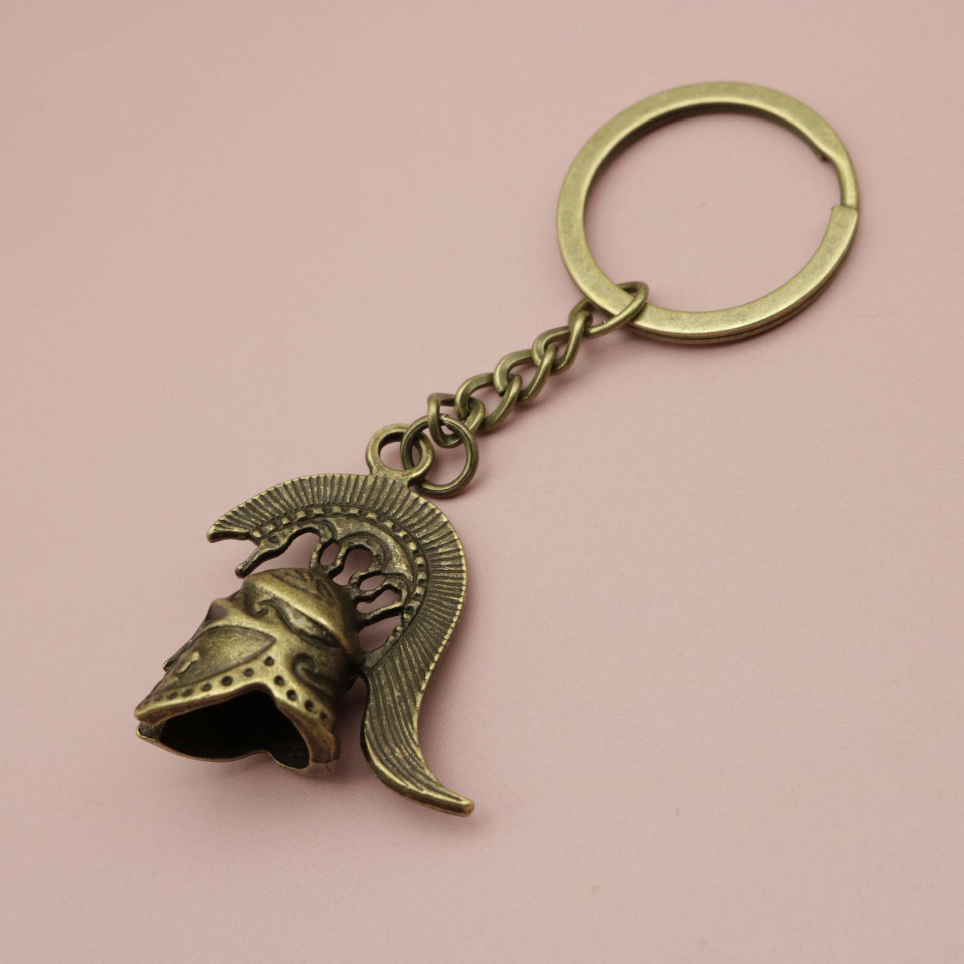 Simple Helmet Keychain Pendant бронзовый