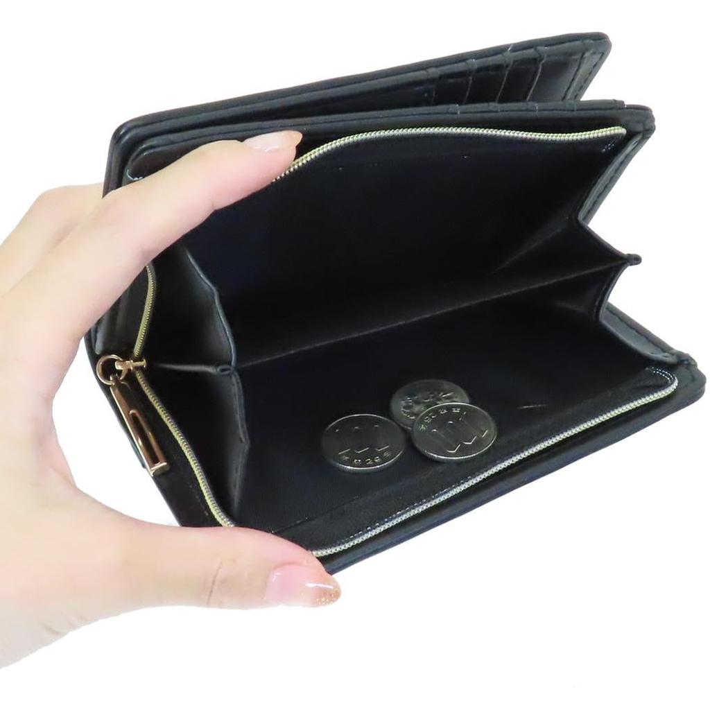 Sanrio Hello Kitty Bifold Wallet with Patch [Sun Art]