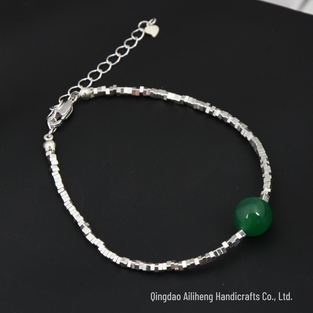 Elegantly Crafted 925 Silver Clavicle Necklace - Trendy, Unique Design for a Luxurious Birthday Gift