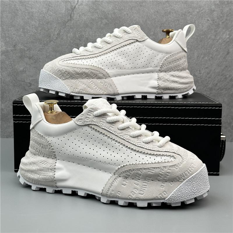 Nya herrskor Högkvalitativt läder Casual skor för män Designersneakers Tenis Masculino Komfort Snörning Vita sportskor