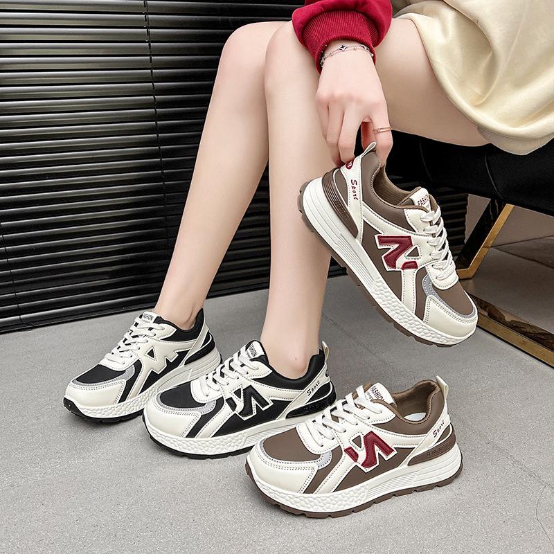 Stepping on shit Forrest Gump shoes women's 2025 spring and autumn new mesh breathable feet small delicate comfortable sports dad shoes