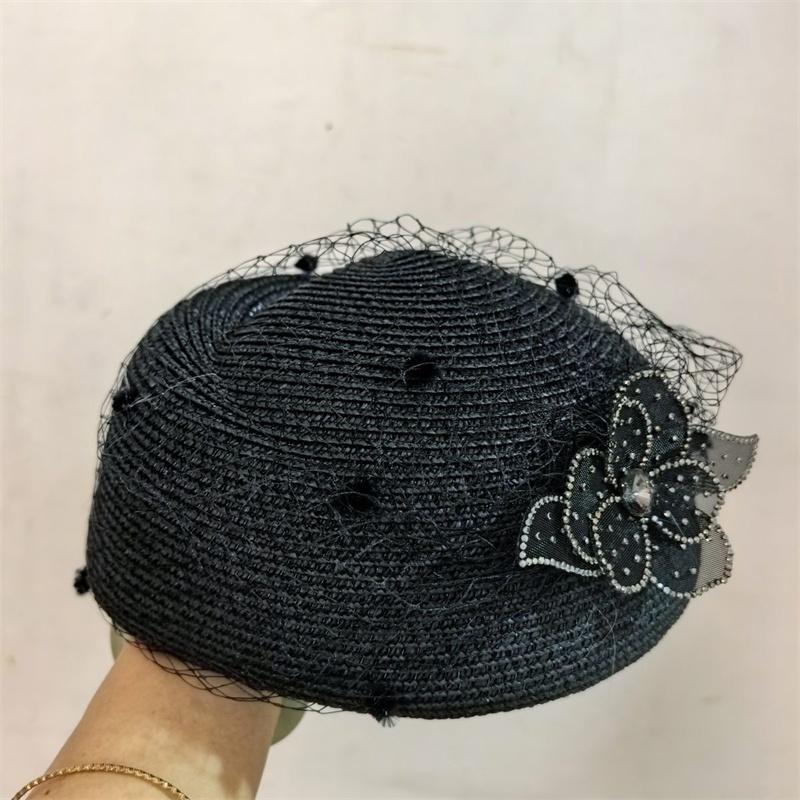 

202604-yns ins chic summer Breathable mesh sweet flower Decoration paper grass lady beret hat women Leisure painter cap head size 57cm чорний