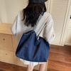 Large Capacity Tote Bag Women's Commuter Denim Shoulder Bag Chains Bag