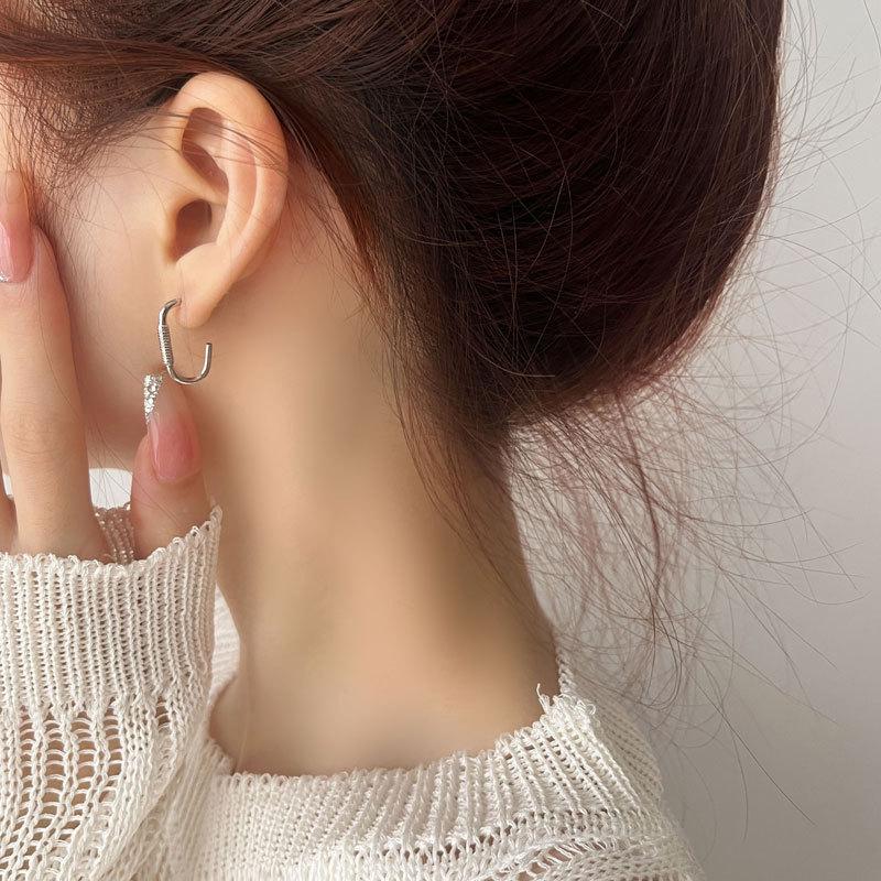 Trendy U-shaped Earrings Everyday