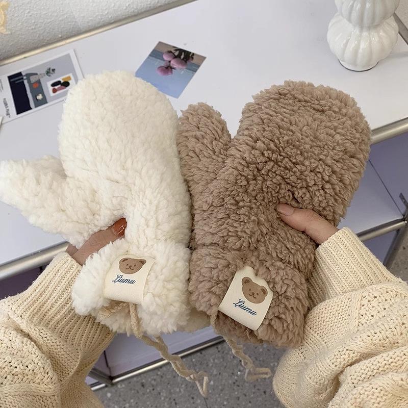 Winter Riding Plus Velvet Thickened Warm and Cold-proof Lamb Velvet Bear Label Cute Gloves for Women Halter Neck Student Gloves