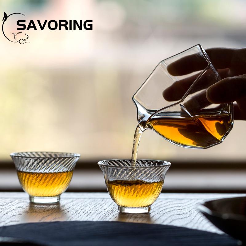 Japonský žáruvzdorný skleněný okvětní lístek Šálek vůně Průhledný svislý šálek na šálek Single Master Cup Šálek na víno Small Sake