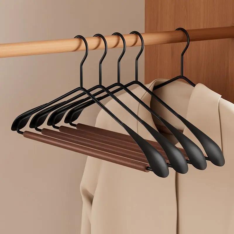 10pcs Thickened Wide Shoulder Beech Wood Suit Hanger Non Slip Seamless Paint Metal Steel Frosted Rod Home Hotel Dry Wet Dual Use