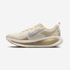 Nike Vomero 18 ESS [IM8333-200]