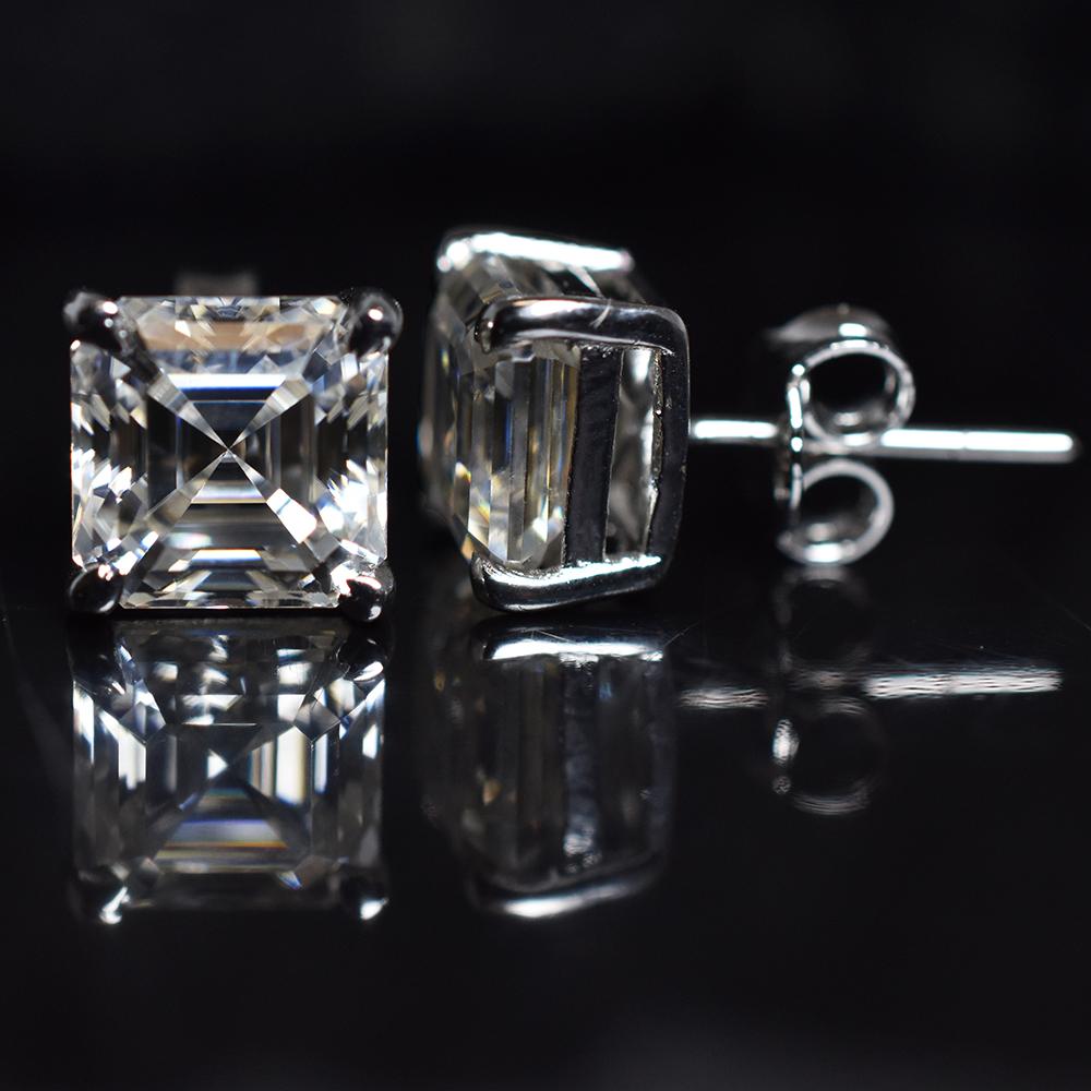 Beautiful Square Synthetic Moissanite 15Ct White Gems Earring Pair Best For Gift MY.ER-15-NS