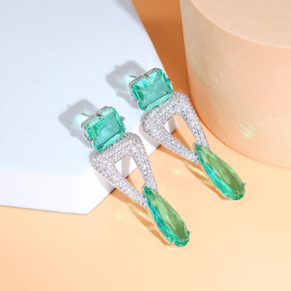 Pin Fashion Jewelry Atmospheric Geometric Triangle Micro-Inlaid Zircon Earrings