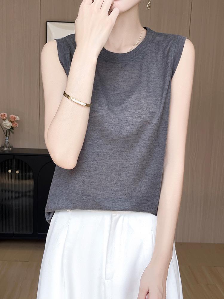 Minimalist Women's High Neck Fine Knit Thin Vest Pullover Camisole for Spring/Summer