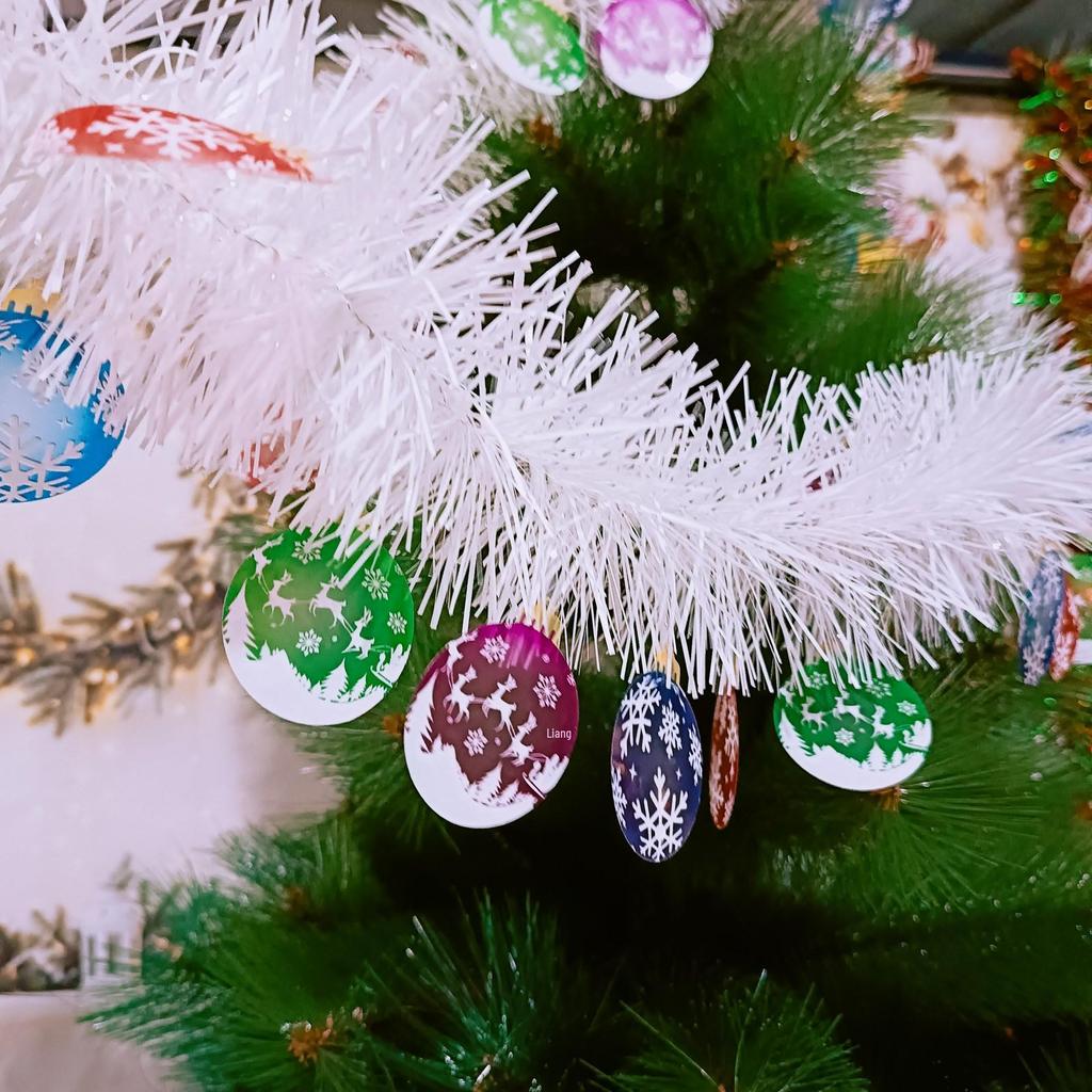 Christmas Ribbon Garland & Ornaments: Rattan, Leaves, Snowflakes & Tinsel for Decoration