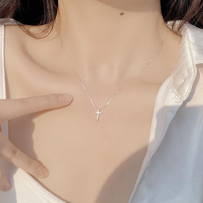 Einfaches Temperament Kreuz Halskette Süß Exquisit INS Stil Schlüsselbein Kette Silberschmuck