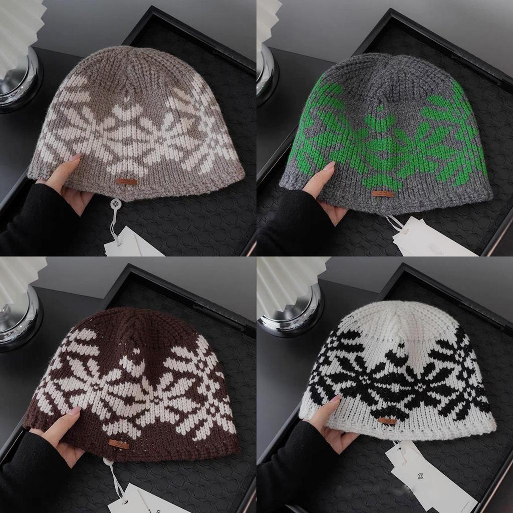 Wool Vintage Knit Beanie With Hand Embroidered Design For Winter Casual Wear