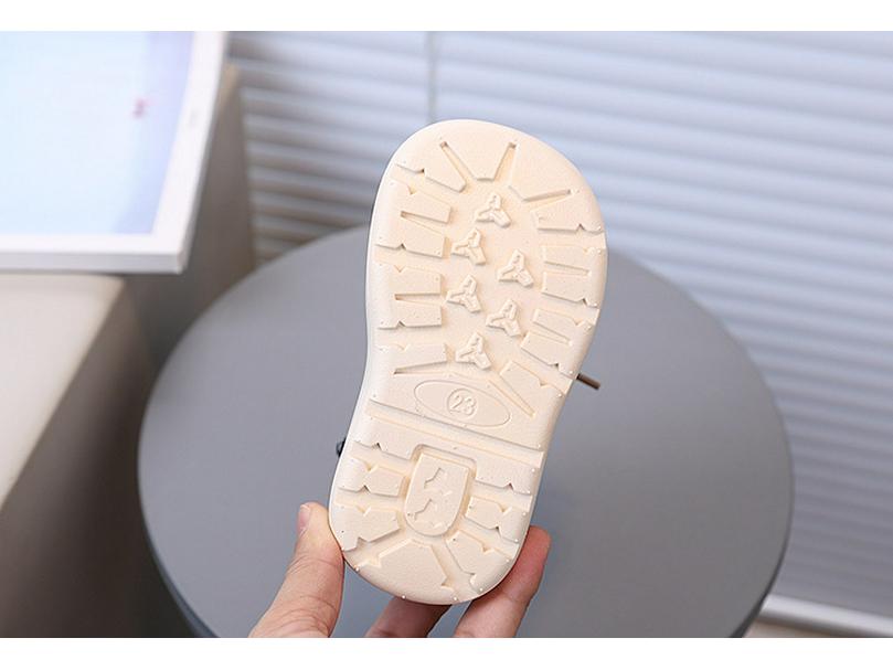 Leichte Retro Unisex Kinder Stiefel mit dicker Sohle aus gelbem Leder, Herbst 2025 Kollektion