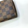 [Pre-Owned] Zippy Checkered Coated Canvas Wallet - Very Good #1FML7OS