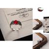 Eleganter Retro Distressed Totenkopf Rot Edelstein Ring Für Damen Einzigartiges Modeaccessoire