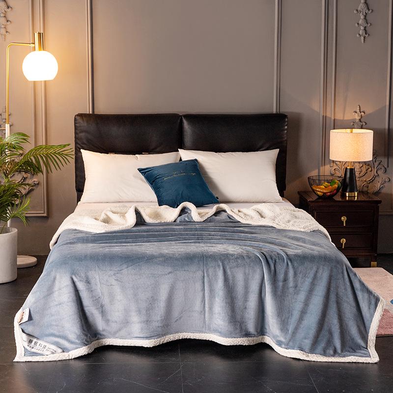 Double-Layer Plush Lamb Wool & Milk Velvet Blanket – Thick Flannel & Coral Velvet Throw for Bed or Air Conditioning.
