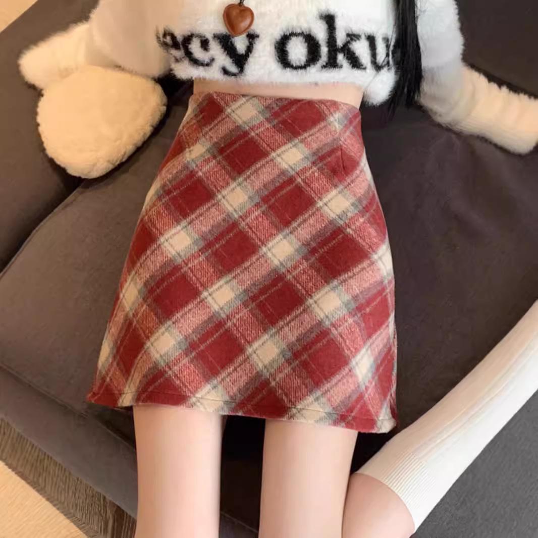 

Женская ретро красная клетчатая шерстяная юбка: А-силуэт с высокой талией, защищающий от просвечивания, для осени/зимы 2024 XS (recommended 70-80 jin)