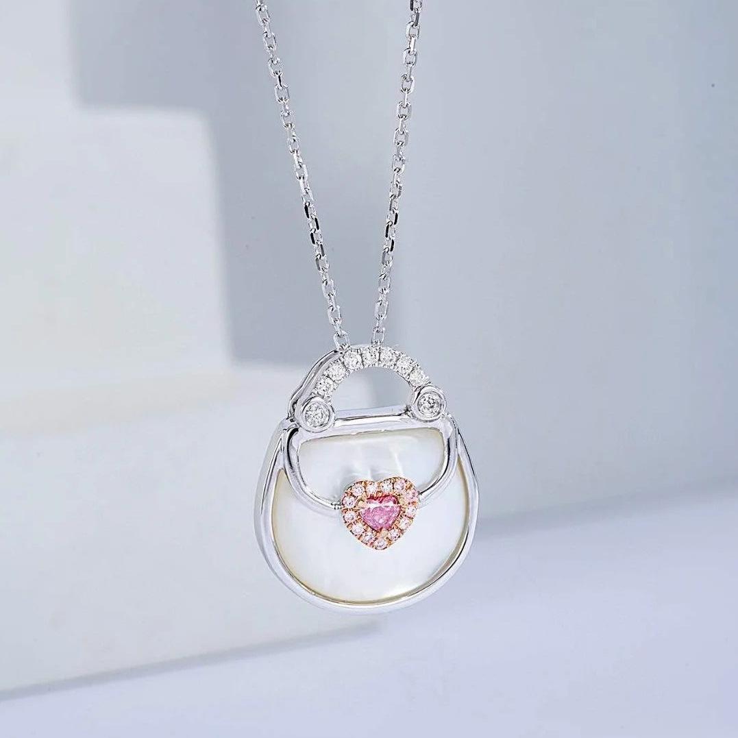 

Модный темпераментный натуральный белый рябчик кулон высокий смысл простой нишевый дизайн любовь форма сумка ожерелье для женщин