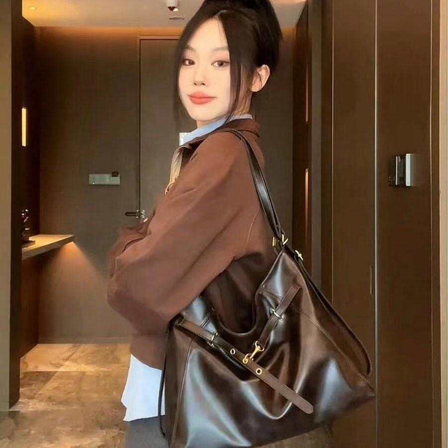 Large capacity bag women's bag 2025 new autumn casual versatile backpack women's tote bag