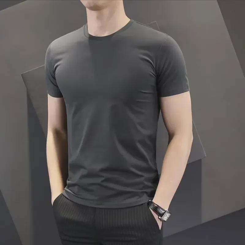 "Korean Slim Fit Men's Summer Short-Sleeve T-Shirt - 140g Polyester Solid Color"