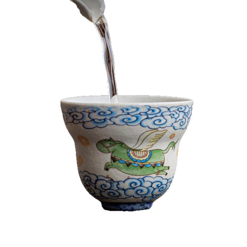 Blue White Porcelain Kung Fu Tea Cup Small Caramel Glaze Ceramic Single Cup Handmade Chinese Gongfu Teaware for Tea Ceremony Hom