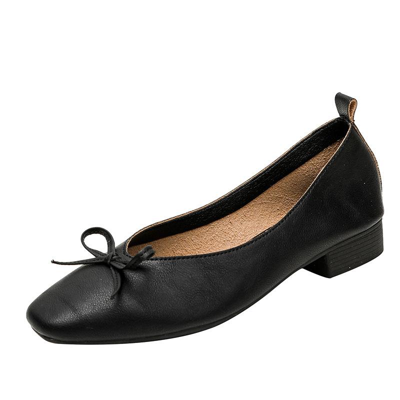 Leather V-mouth single shoes women's thick heel square head soft leather soft sole not tired feet bow retro commuter light mouth small leather shoes