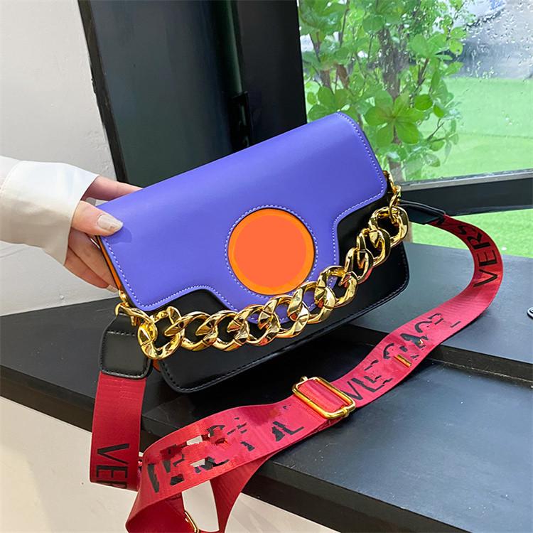 

2024 Textured Women s Crossbody Bag: Retro European & American Style with Chain, Korean-Inspired Small Square Design