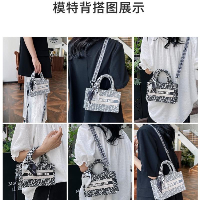 Premium Bag Women's New Portable Tote Bag Fashionable Versatile Commuter Shoulder Messenger Bag