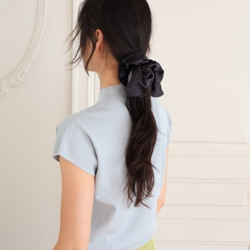 VILLA DE SILK silk square scrunchie (3colors)
