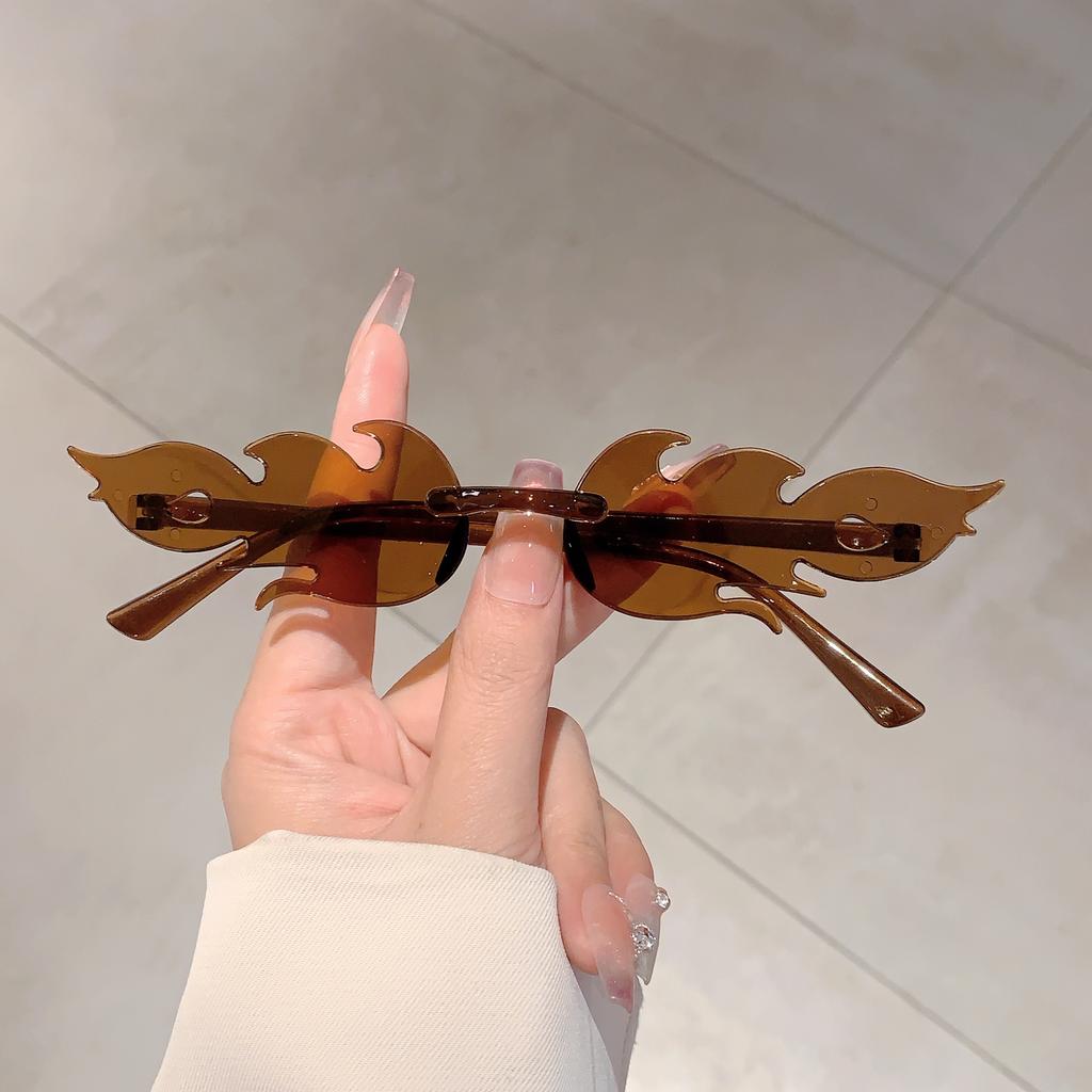12 Pairs Per Set Flame Shaped Sunglasses New Fashion Rimless Candy Color Party Shades Trendy Design Colorful Sun Glasses