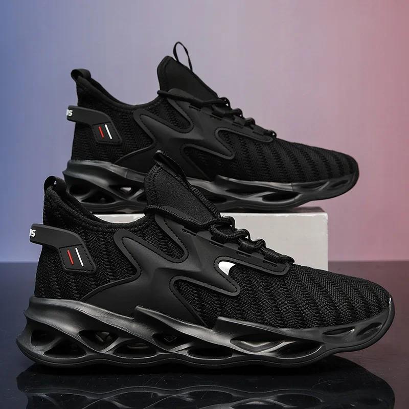 New Spring and Summer Soft Soled Breathable Men's Sports and Leisure Shoes Platform Vulcanized Women's Running Shoes Large Size