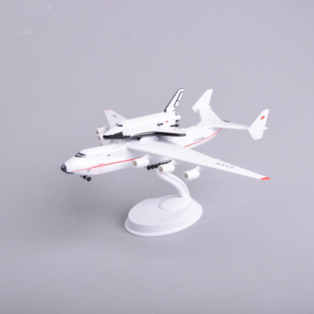 Diecast 1/400 Scale Plane Buran Space Shuttle Large Transport Aircraft Display Aviation Commemorative Collection Gift