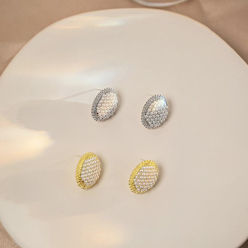 Unique Personality Oval Shape Stud Earrings Vintage Style Metal Shiny Zircon Earrings for Women Luxury Brand New In Party Zircon