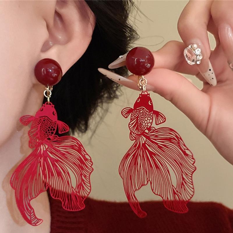 No Piercing Fish Hollow Ear Clips Round Acrylic Material Ear Accessory Secure Hold Comfortable for Long Term Wear