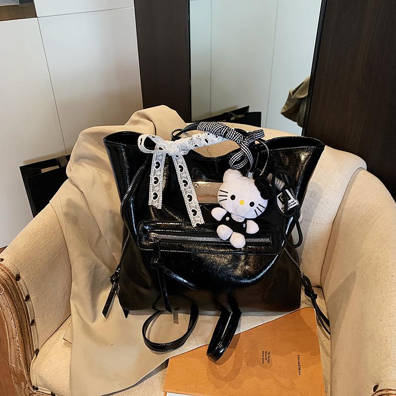 Trendy Solid Color Fashion Handbag Women's 2025 New Simple Texture Underarm Bag Niche Versatile Shoulder Bag