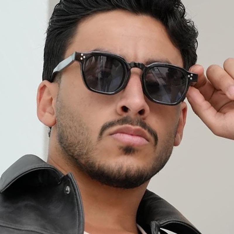 Square Rivets Sunglasses for Women Men Vintage Trend Trending Sun Glasses Ladies Beach Shades Male Female Driving Fishing Shades