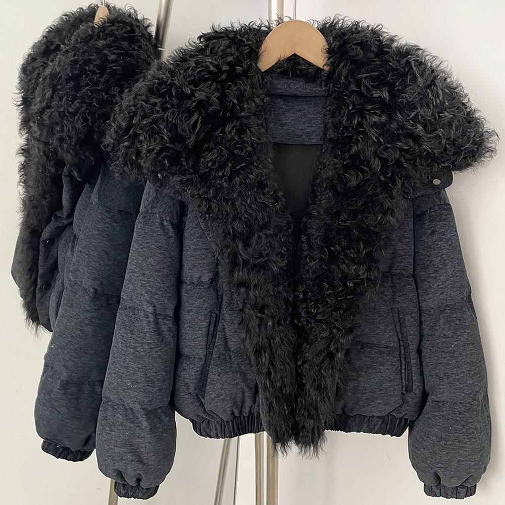 Europe, America, autumn and winter new real lamb wool collar short white duck down jacket fur jacket fashion thickened warm