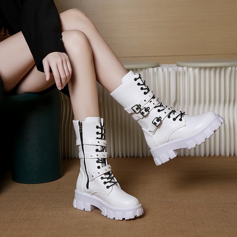 Thick-soled Martin Boots Women's Autumn and Winter New Round Head Belt Buckle Locomotive Boots Velvet Women's Boots