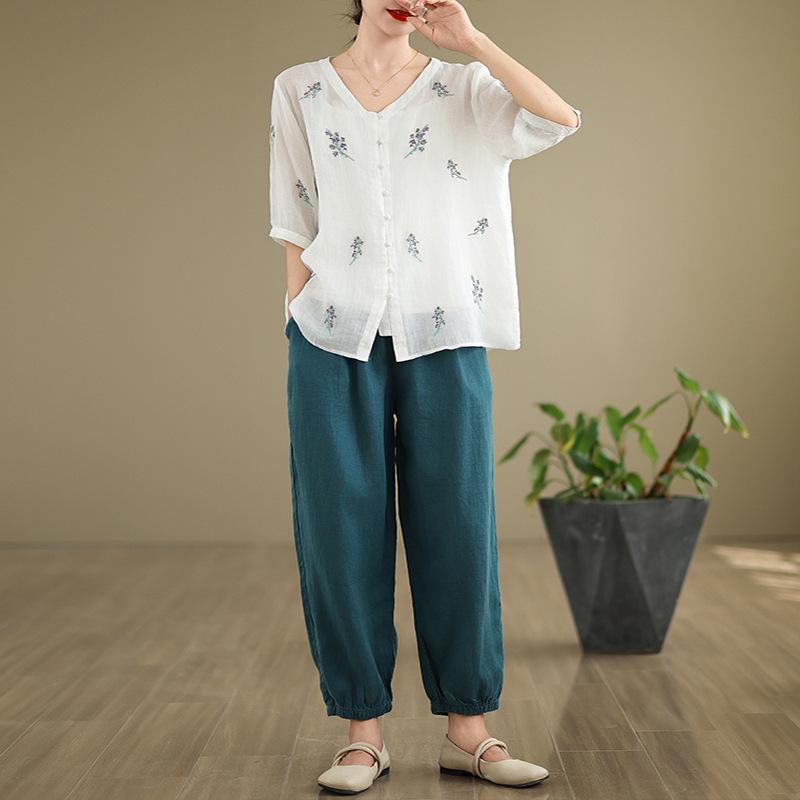 Women's V-Neck Cotton & Linen Embroidered Shirt with 5-Point Sleeves - New Chinese Style, Loose Fit, Versatile for Summer.