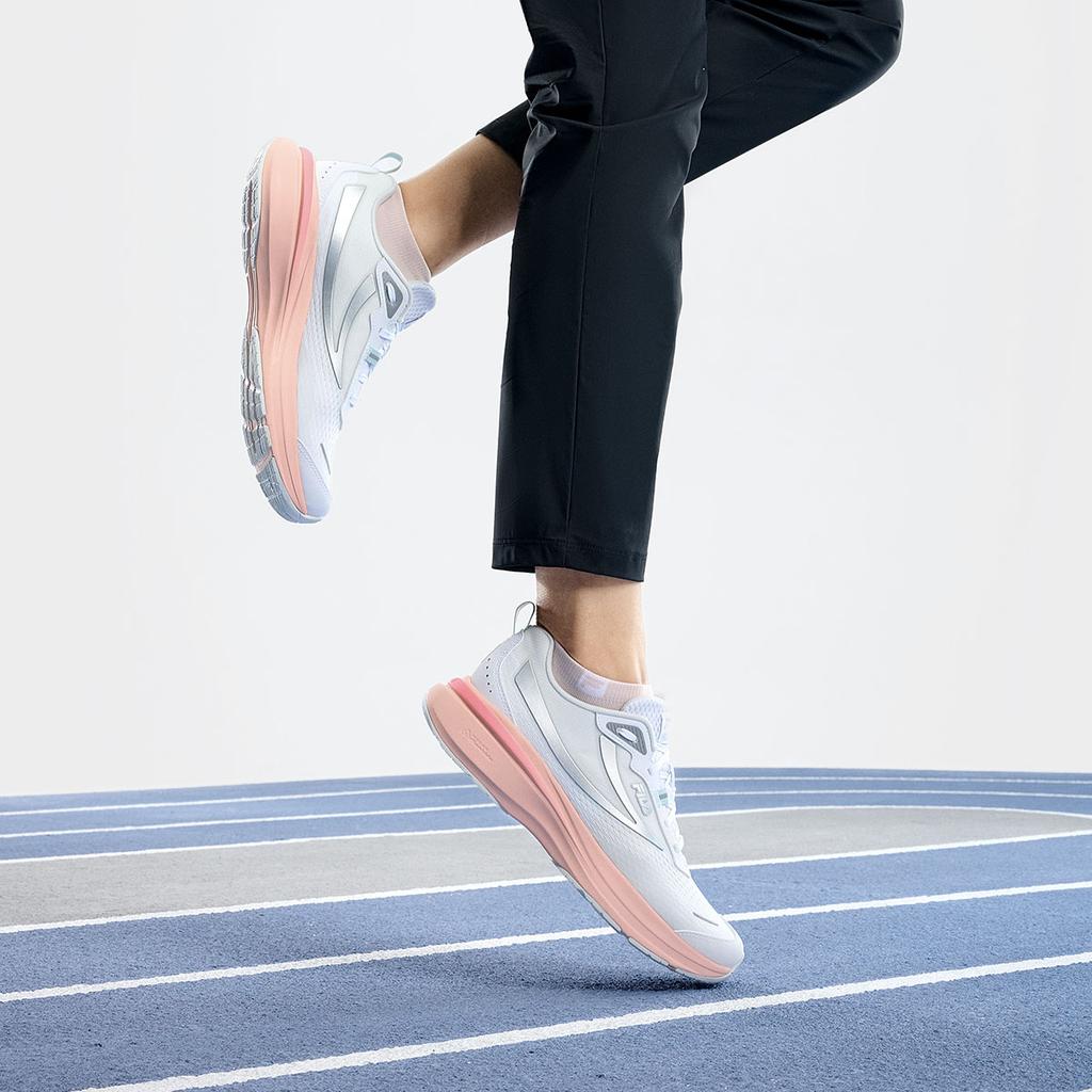 FILA Nuvole 1.0 City Running Fabric Low-Top Running Shoes Women sneaker White A12W421116FWT