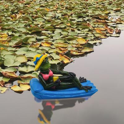 Floating Frog Decoration Pond Frog Decoration Resin Lying Frog Figure for Outdoor Garden Pond Swimming Pool Decor