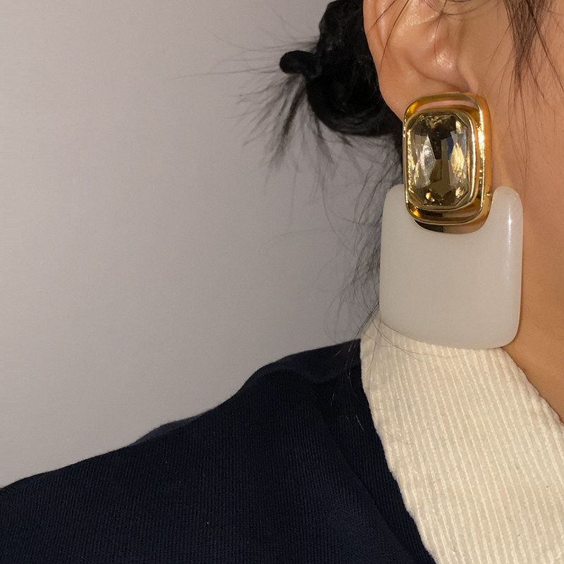 And Unique Earrings, European and American Style, Exaggerated Black and White Square Design, Visual Impact Large Earrings, Ear Accessories, Ear Clips